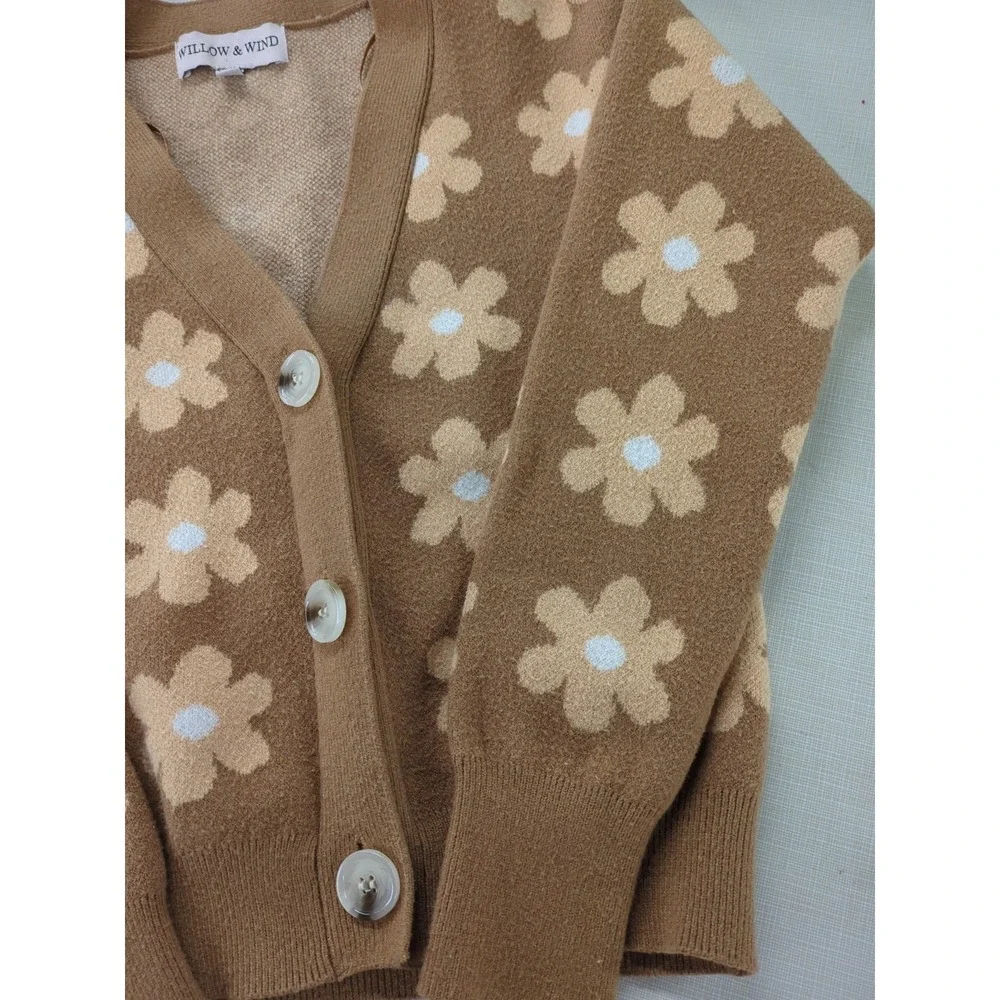 Wind & Willow Brown Cardigan With Daisy Pattern Size Xs - Picture 3 of 9